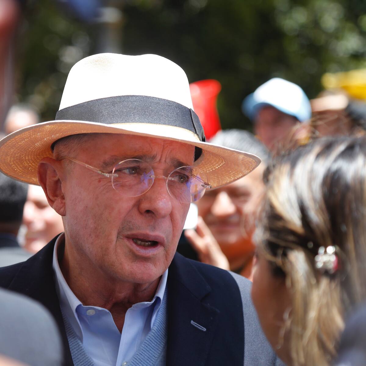 CD denuncia recompensa de 8 millones de dólares por atentar contra Uribe, Cabal y Vicky