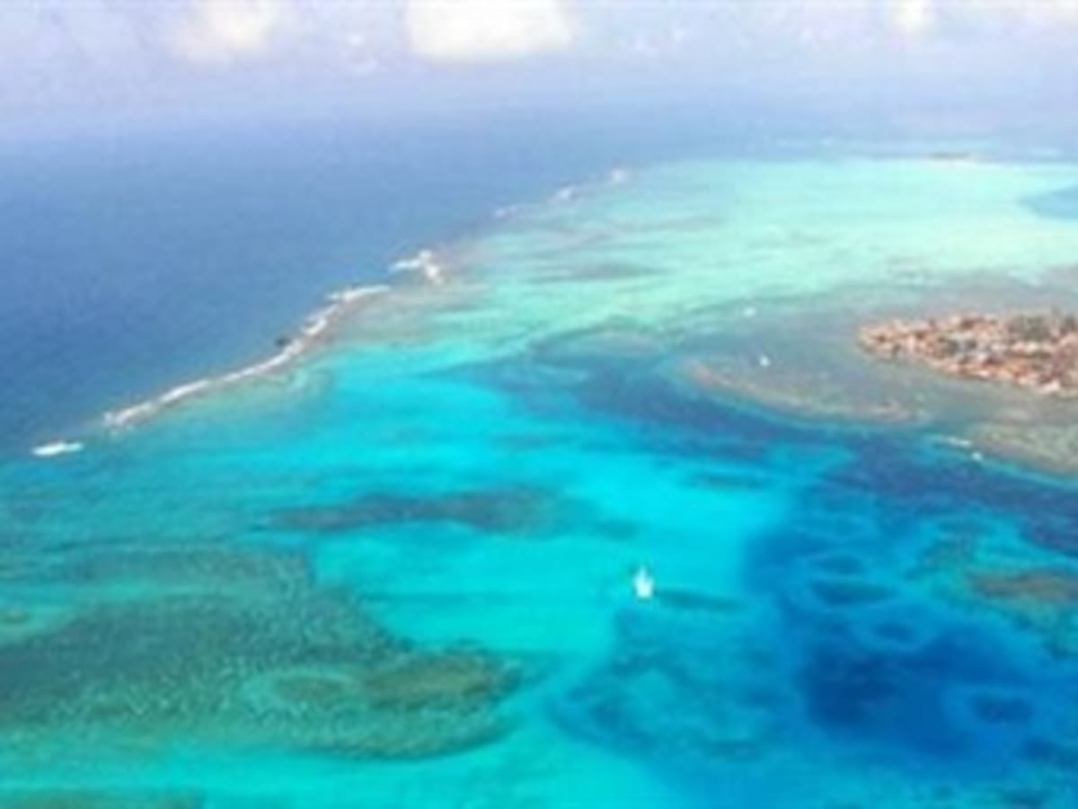 Ejército de Nicaragua resguarda exploración petrolera en el mar Caribe
