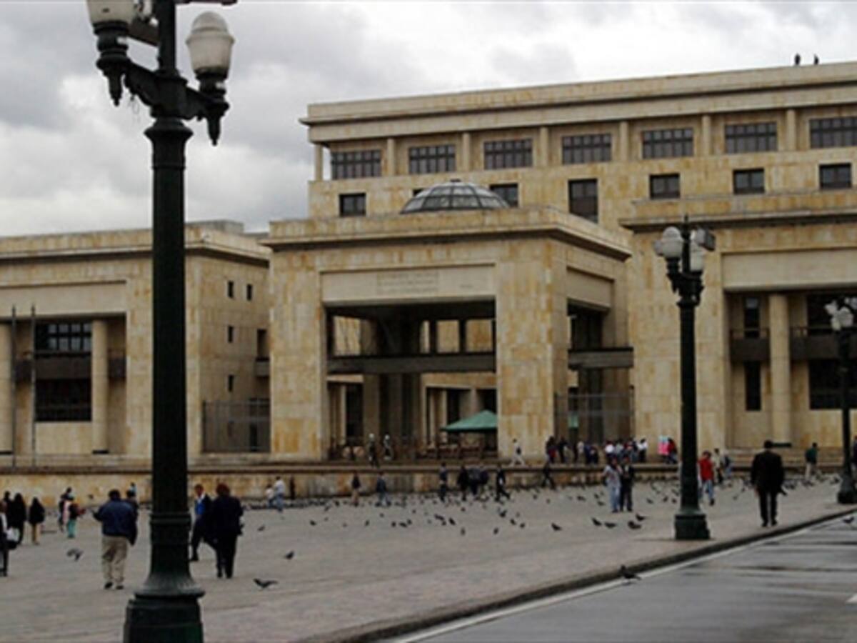 Identifican cuerpos de dos mujeres que participaron en toma del Palacio