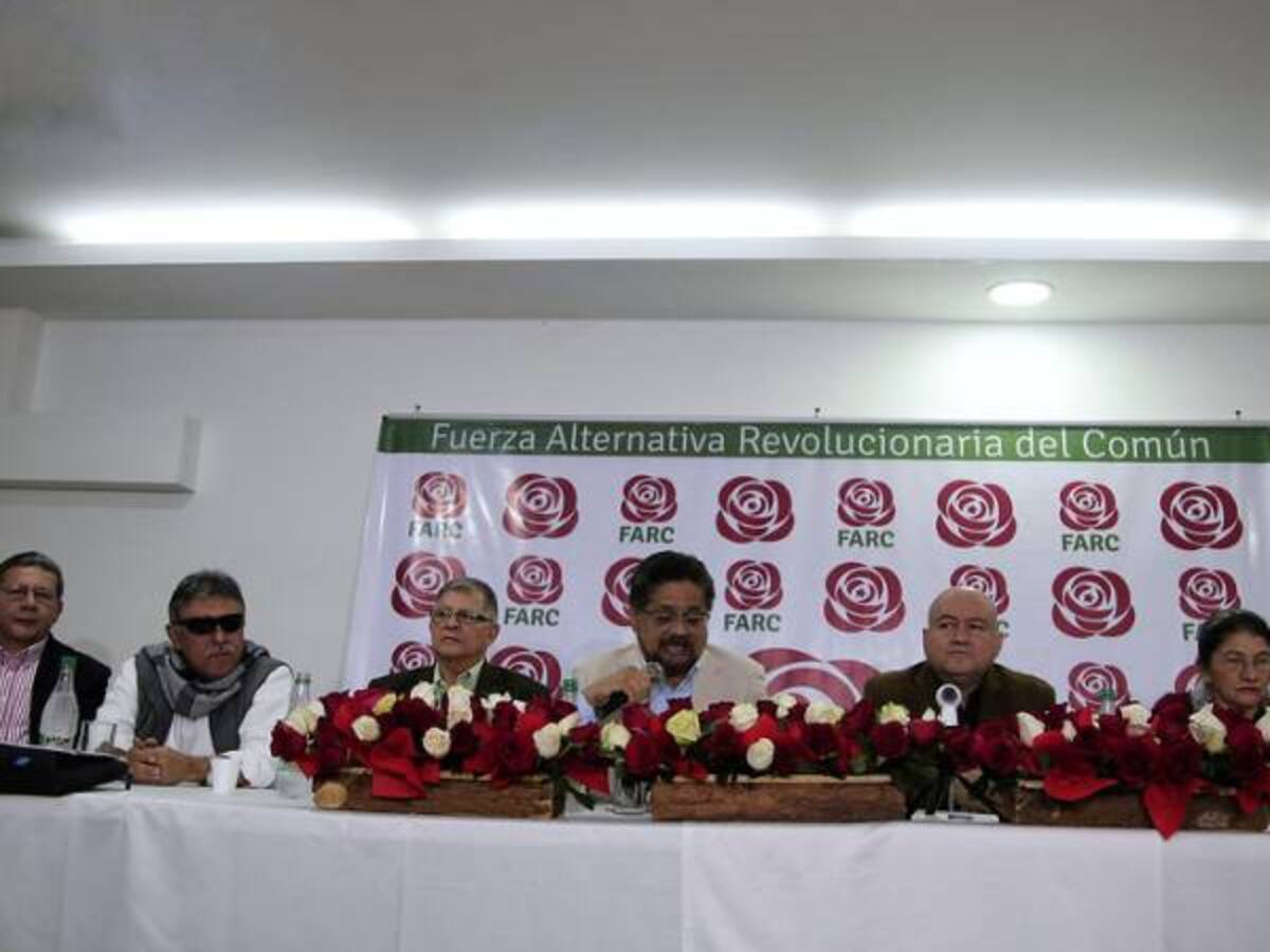 “Nos desarmaron y nos están incumpliendo, nos quieren extraditar”: Farc sobre la JEP