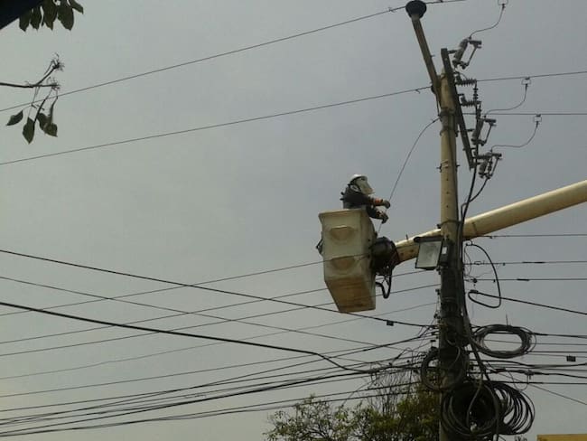 Ladrones dejan sin electricidad a 8.000 usuarios de Electricaribe