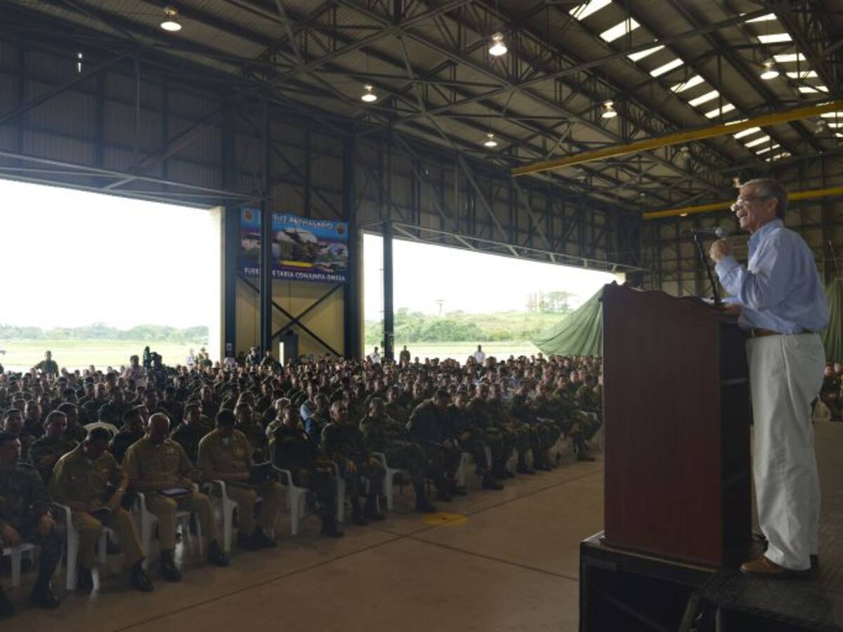 Militares retirados no aceptan invitación de las Farc para viajar a Cuba