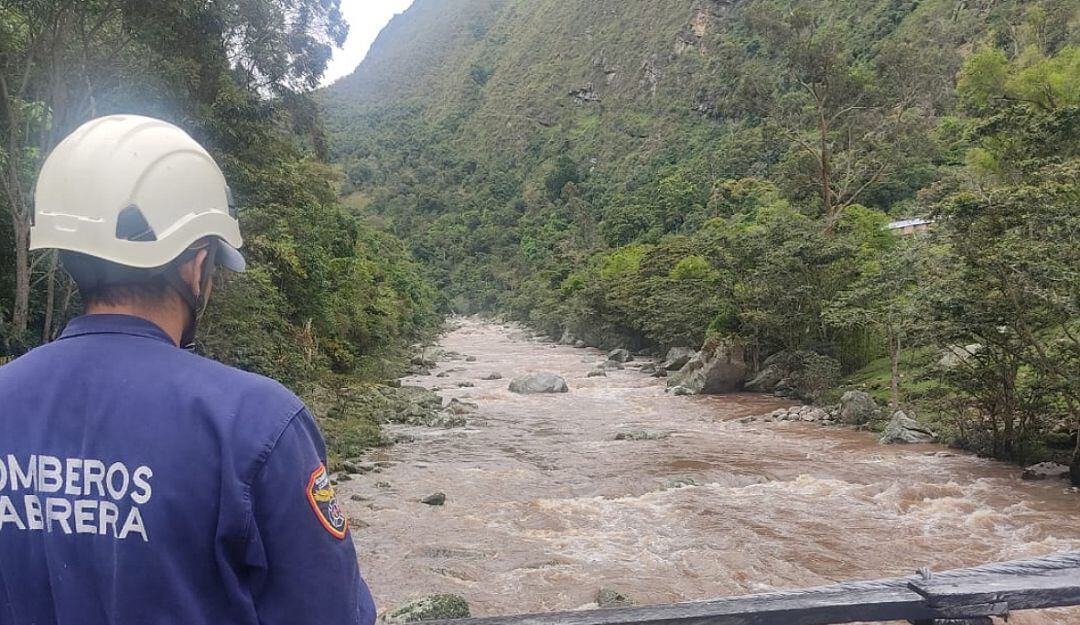 Emergencia por crecimiento de los ríos