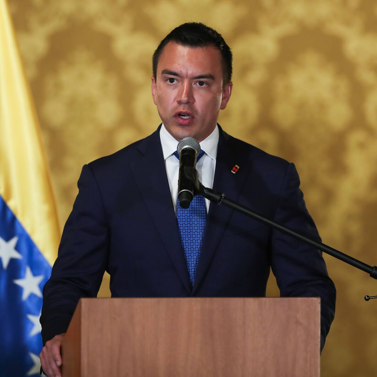 Daniel Noboa denuncia intento de envenenamiento tras encontrar sustancias tóxicas en regalo