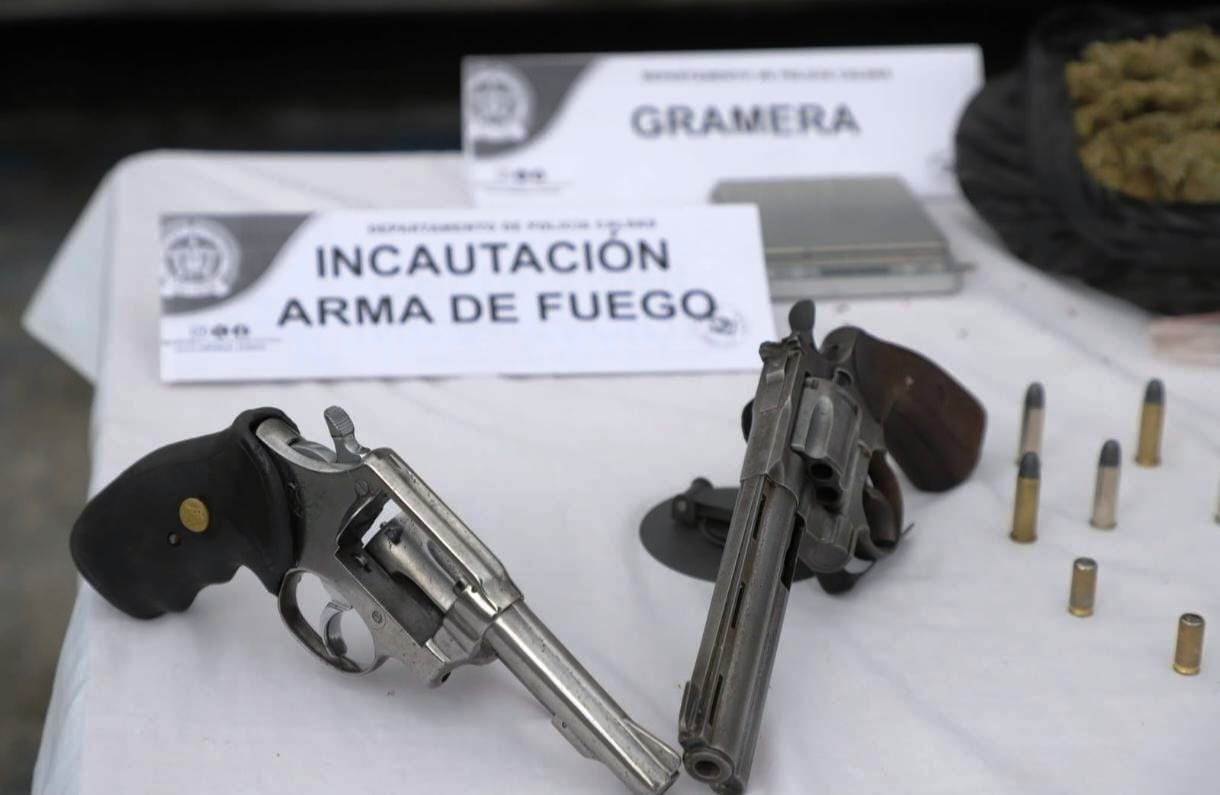 Dos armas de fuego fueron incautadas en carreteras de Bolívar por documentación vencida