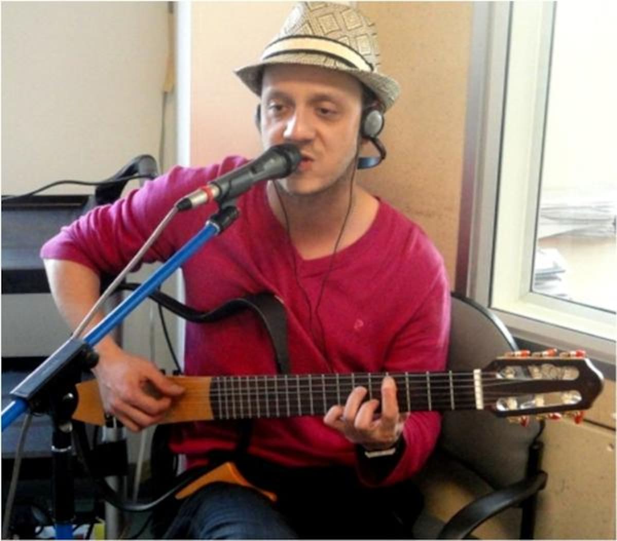Gigi Posada, músico de La Ventana