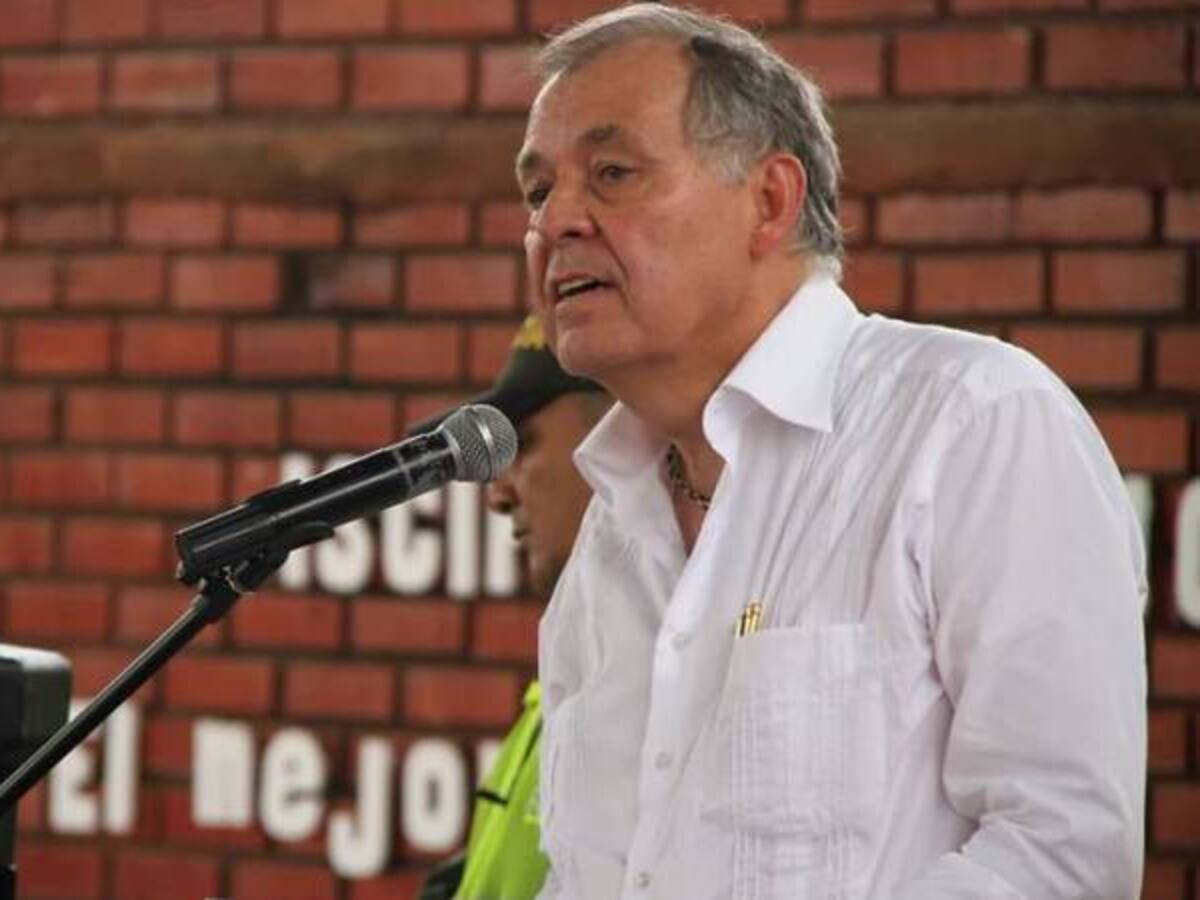 Gobierno incurre en ‘guerra psicológica’ para que se aprueben acuerdos de La Habana: Procurador