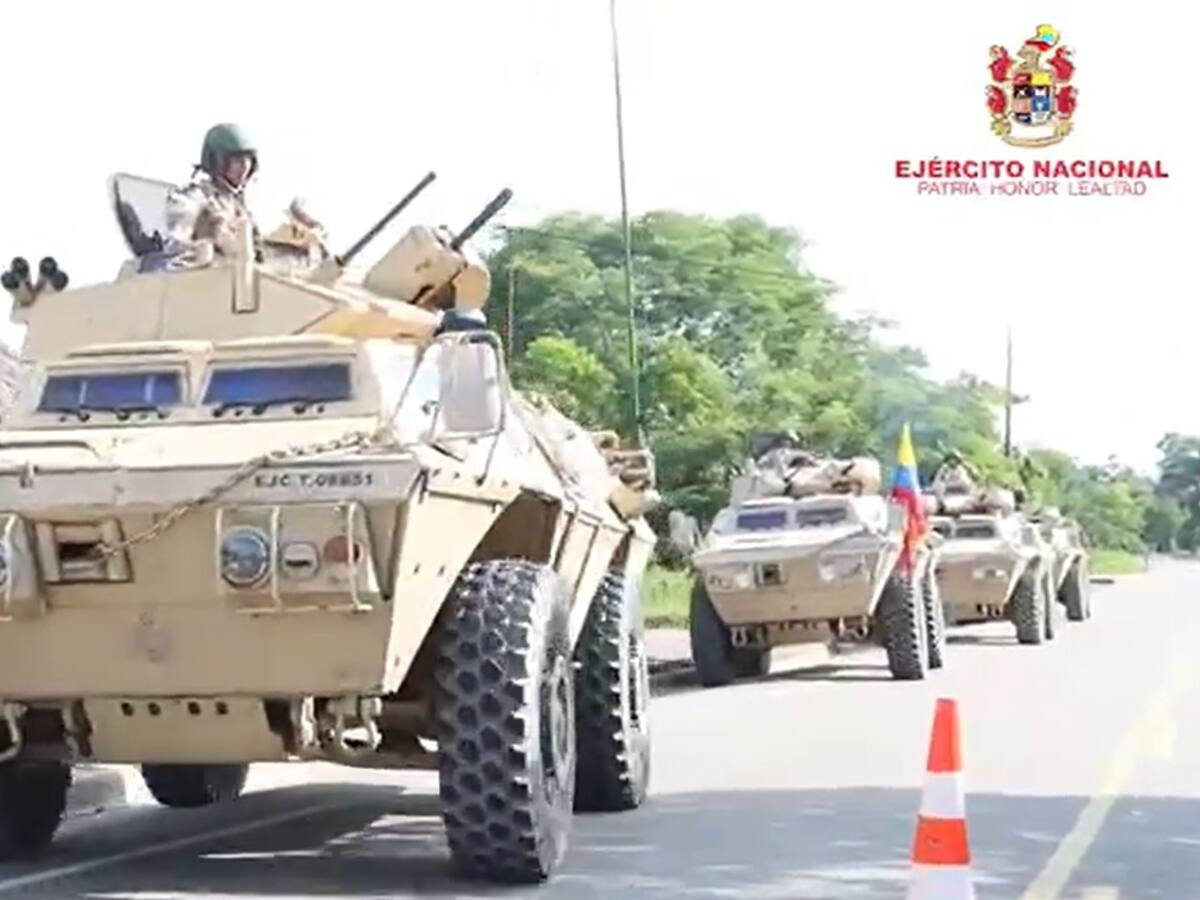 Con un pelotón y vehículos blindados, Ejército refuerza seguridad en el sur de Bolívar