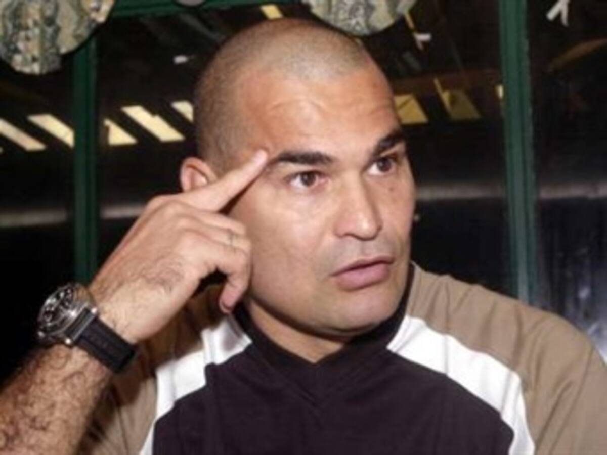 Chilavert protagoniza incidente en aeropuerto de Asunción