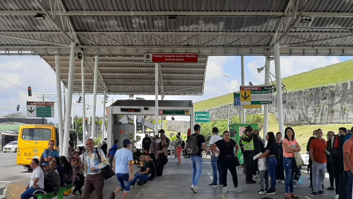 Capacitan a colaboradoras del Megabús para actuar en casos de agresión a las mujeres