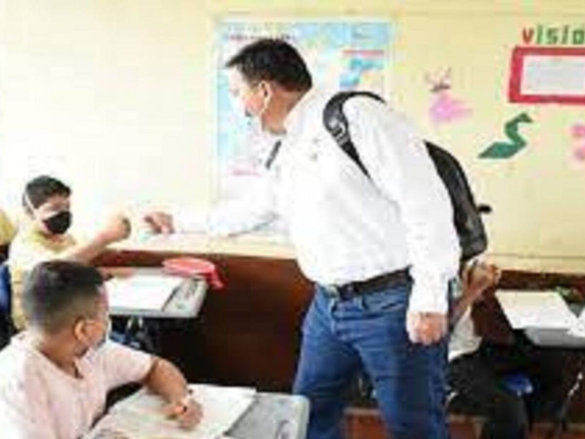 “Es prioritario el retorno a clases presenciales”: autoridades educativas