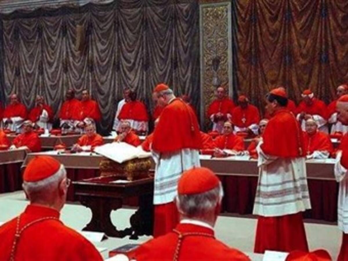 Sólo faltan por llegar dos cardenales electores para el cónclave