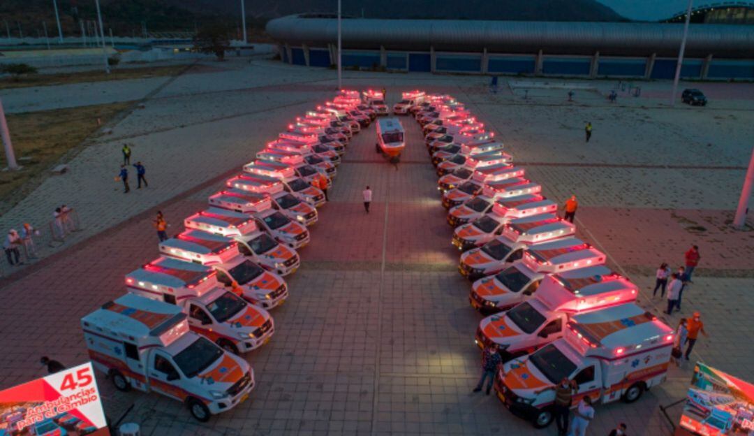 Entrega de ambulancias. 