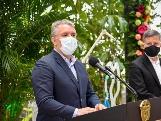 Presidente Duque entregó 20 ventiladores al Hospital General de Medellín