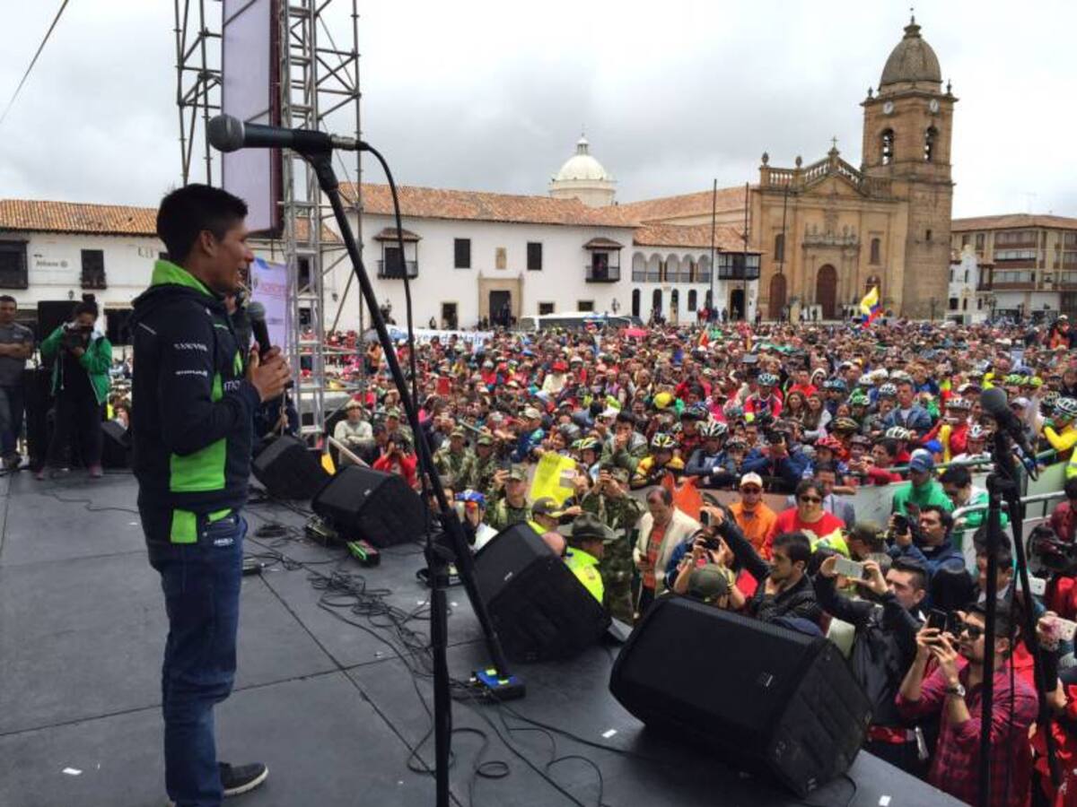 Apoteósico recibimiento a Nairo Quintana en Boyacá