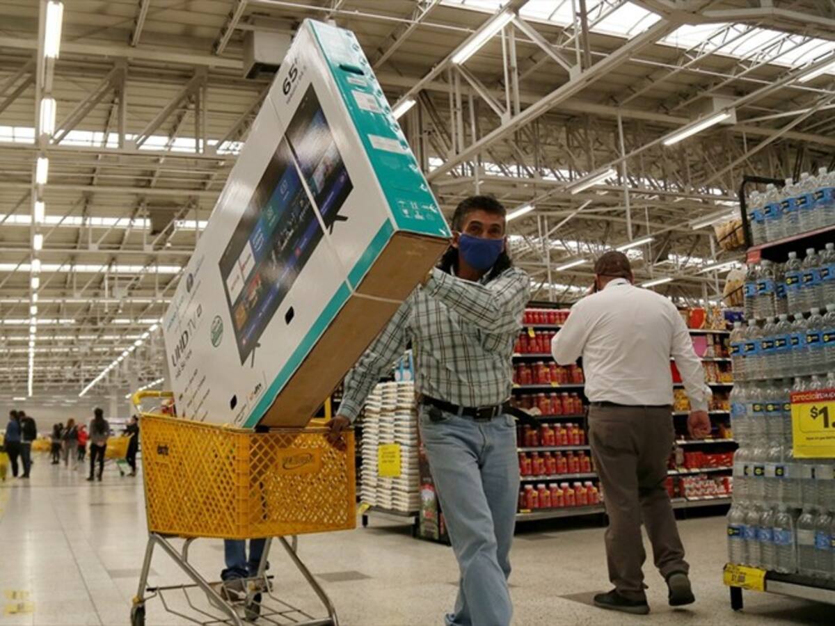"Sería una buena idea espaciar un poco más los días sin IVA que vienen": Fenalco