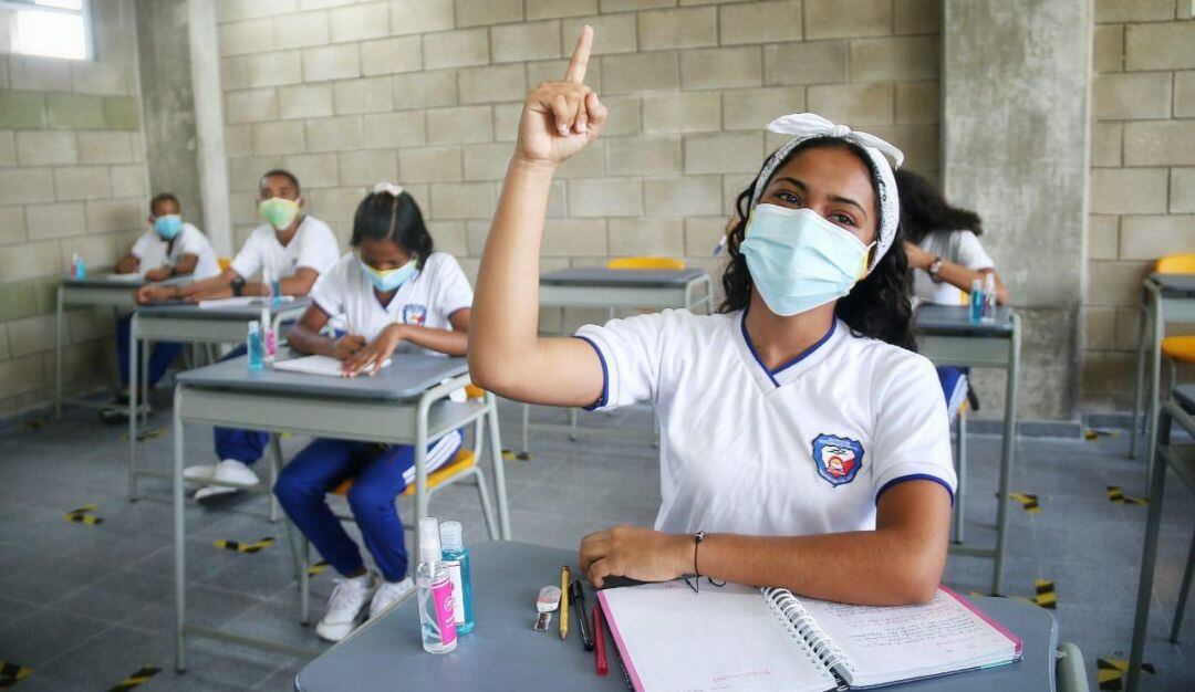 Estudiantes de colegios oficiales y no oficiales de Barranquilla acceden a la educación superior.