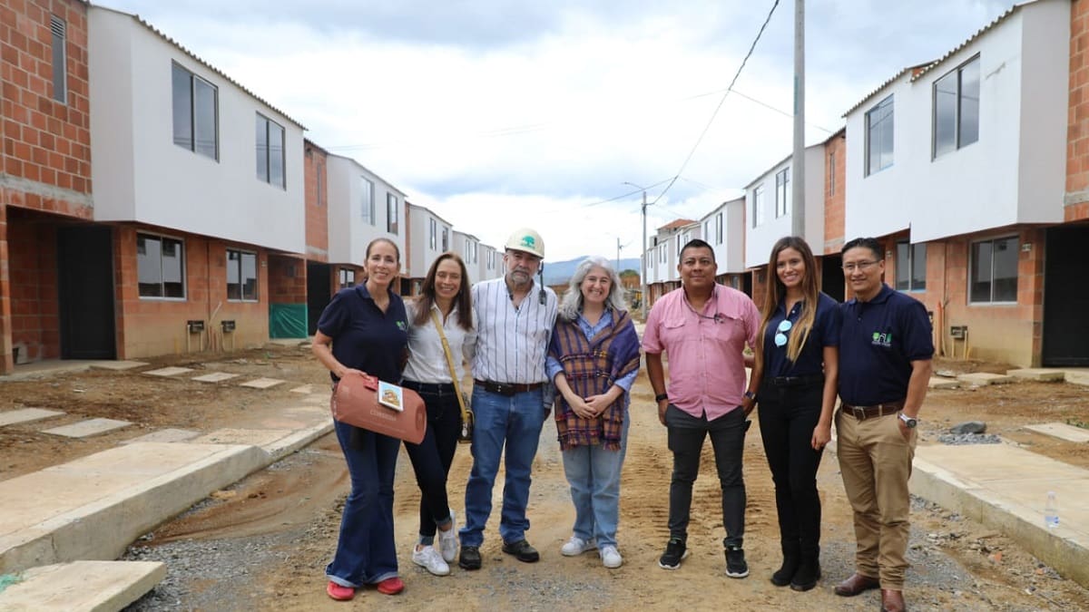 Minvivienda entregó 600 mejoramientos de vivienda en Cauca con apoyo comunitario