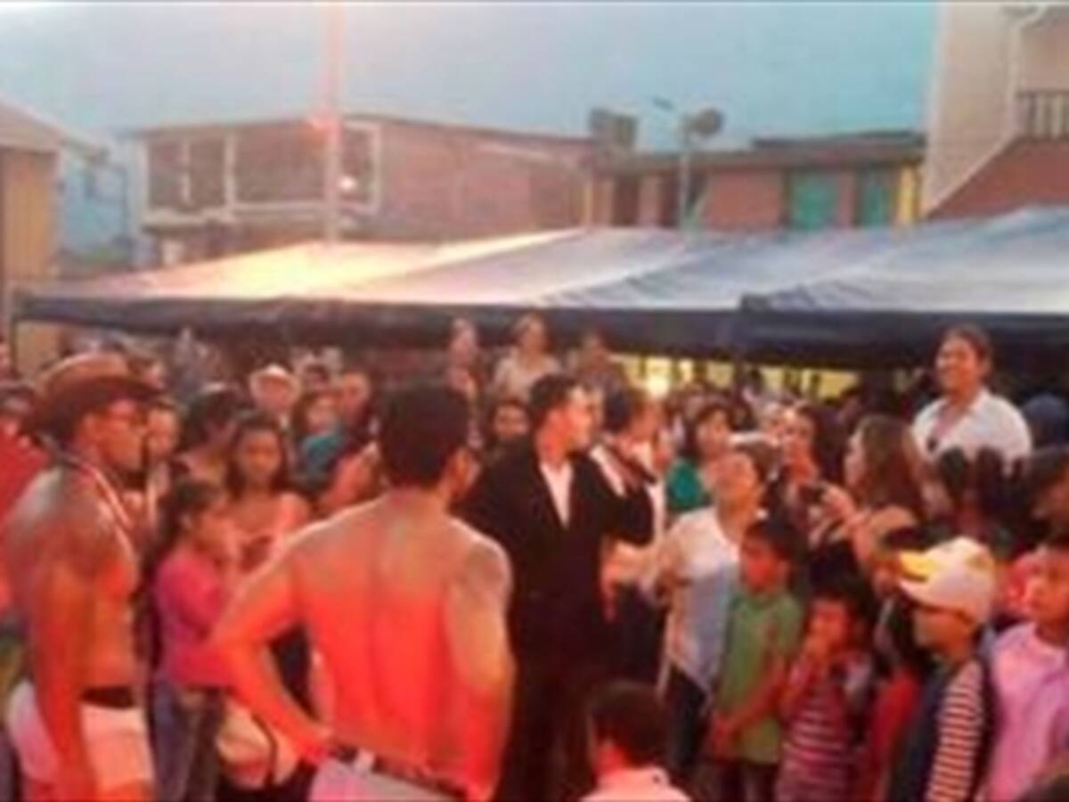 ICBF denunció en la Procuraduría organizadores de streptease frente a niños