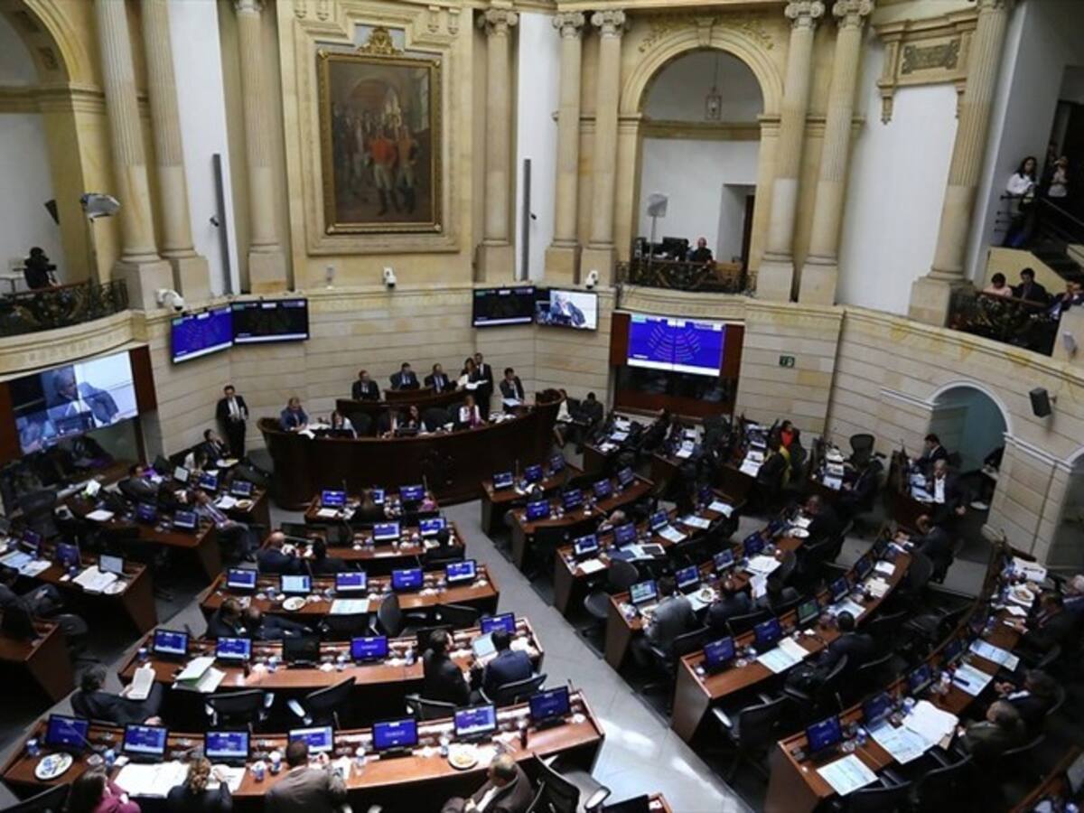 Partidos llegaron a preacuerdo sobre mesas directivas del Senado