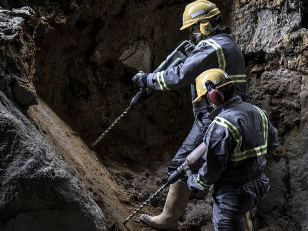 Llegan más equipos de salvamento a la mina La Mestiza