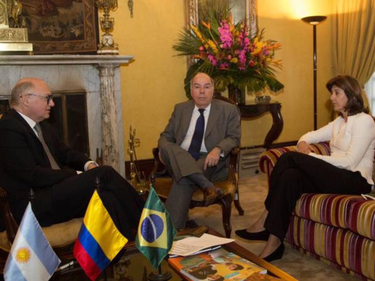 Brasil y Argentina piden diálogo en crisis colombo-venezolana