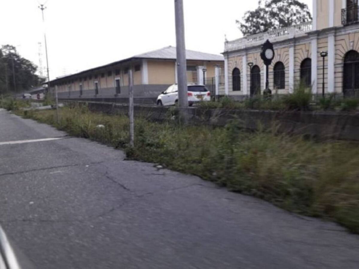 Este año sería intervenida vía aledaña a la estación en Armenia