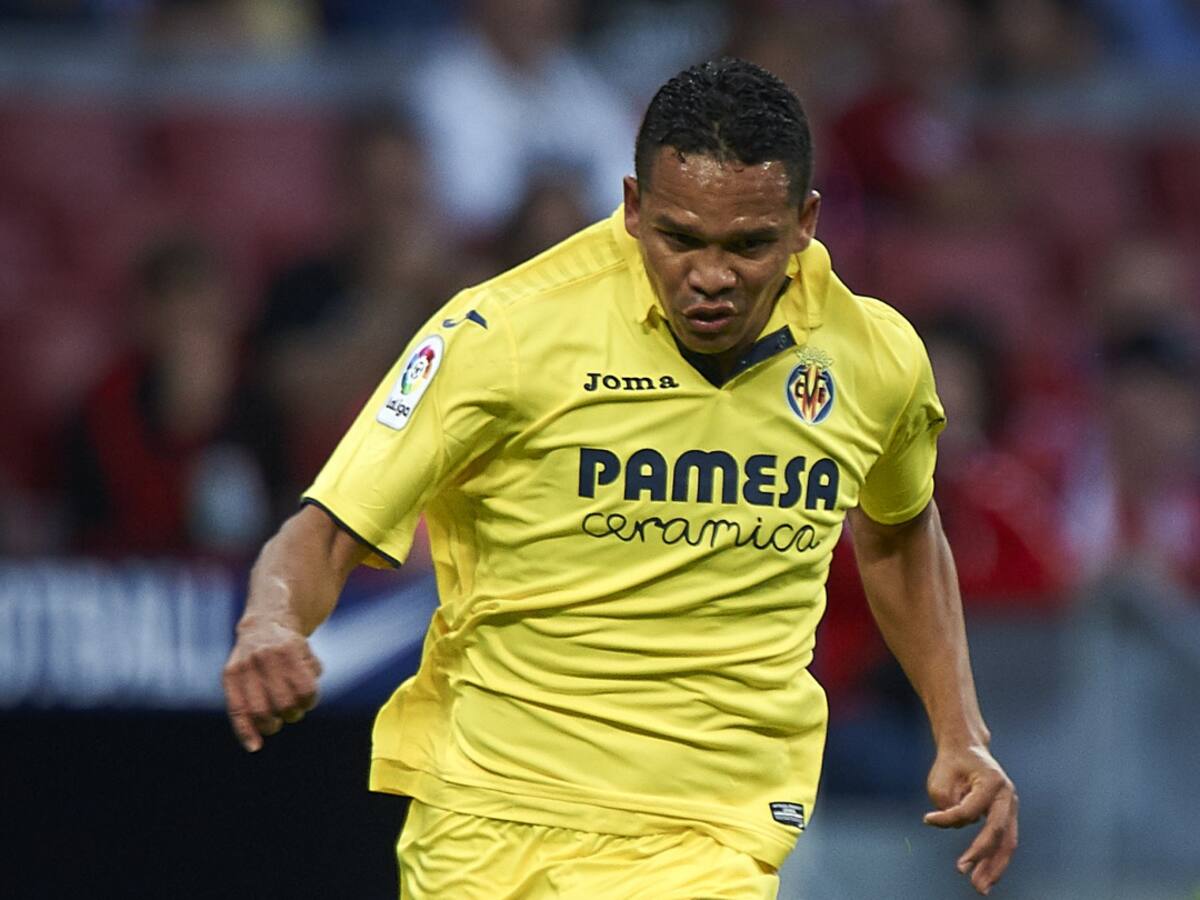 Carlos Bacca recibe el alta médica y podría jugar ante el Betis