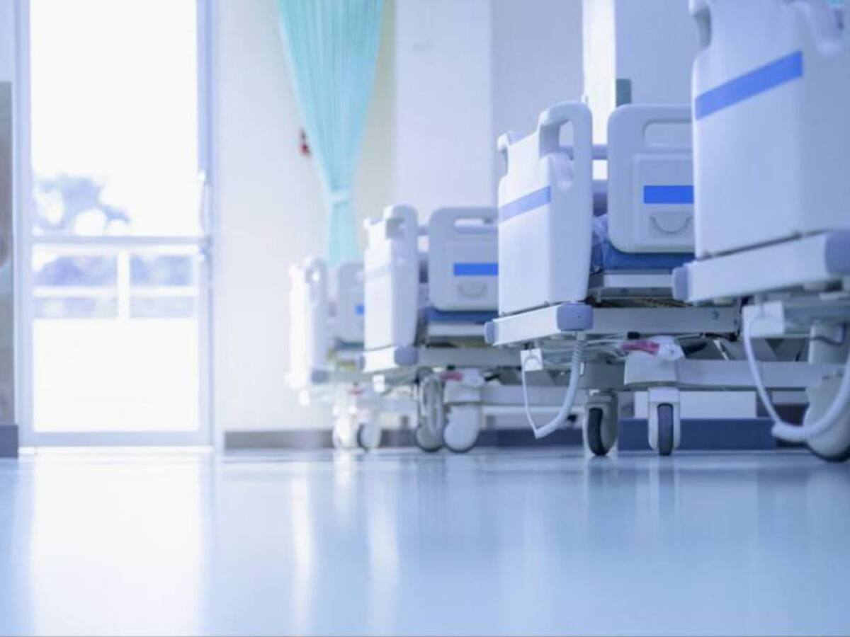 Medellín tiene UCIS bloqueadas por falta de personal de salud