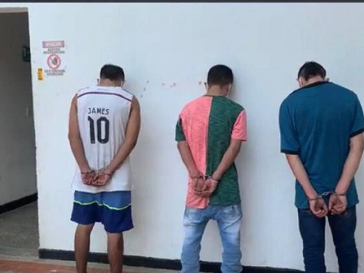 VIDEO: Durante procedimiento fue agredida la comandante de Policía Florida