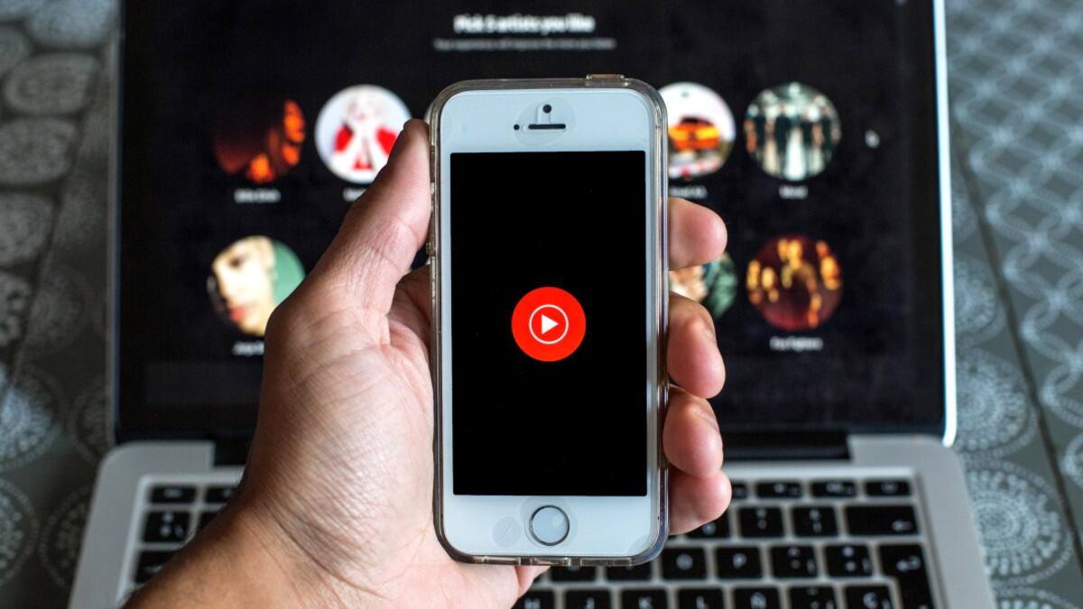 YouTube eliminó más de un millón de videos con información falsa de COVID