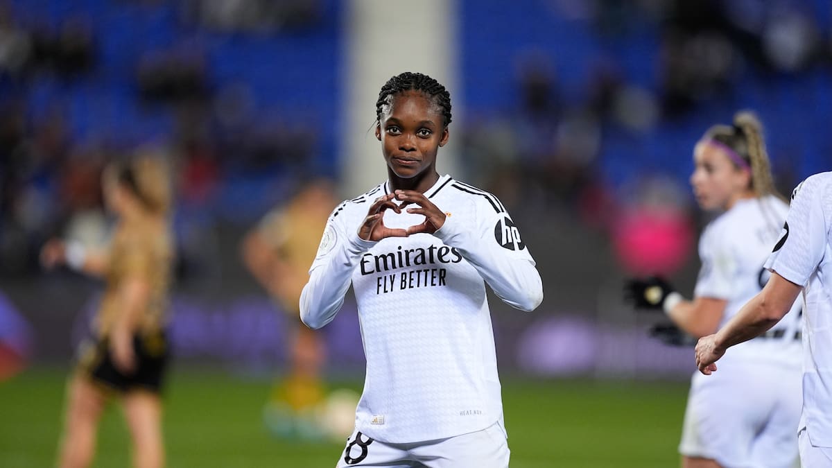 Linda Caicedo, junto a Mbappé, Bellingham y Vinicius, presentan la nueva camiseta del Real Madrid