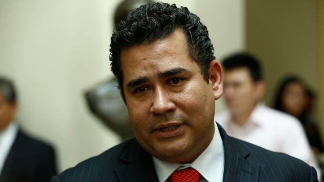 Alejandro Carlos Chacón, representante a la Cámara por el Partido Liberal. Foto: Colprensa - Juan Páez