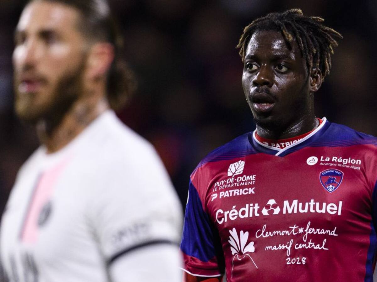 Mahamed Bayo fue suspendido: no jugó contra PSG por irse de fiesta
