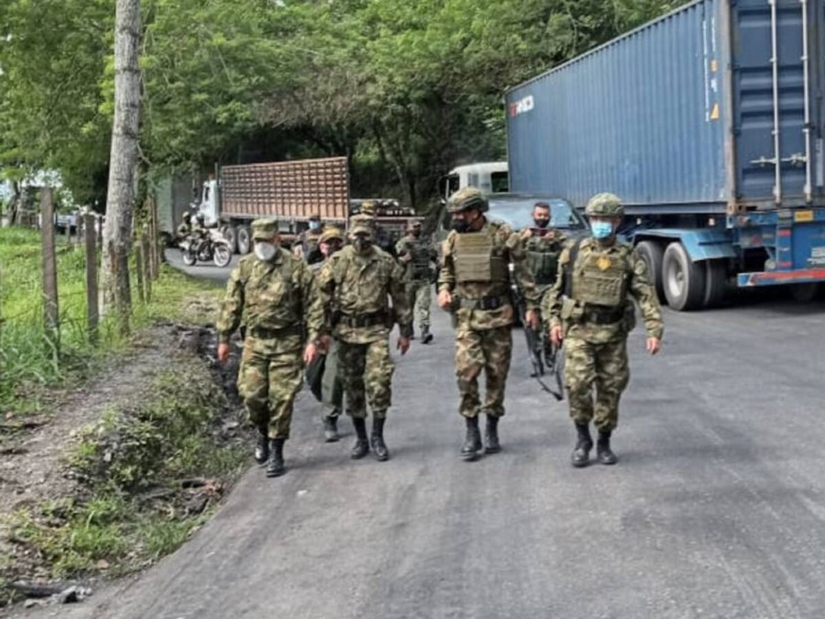 150 soldados reforzarán seguridad en vía a la costa