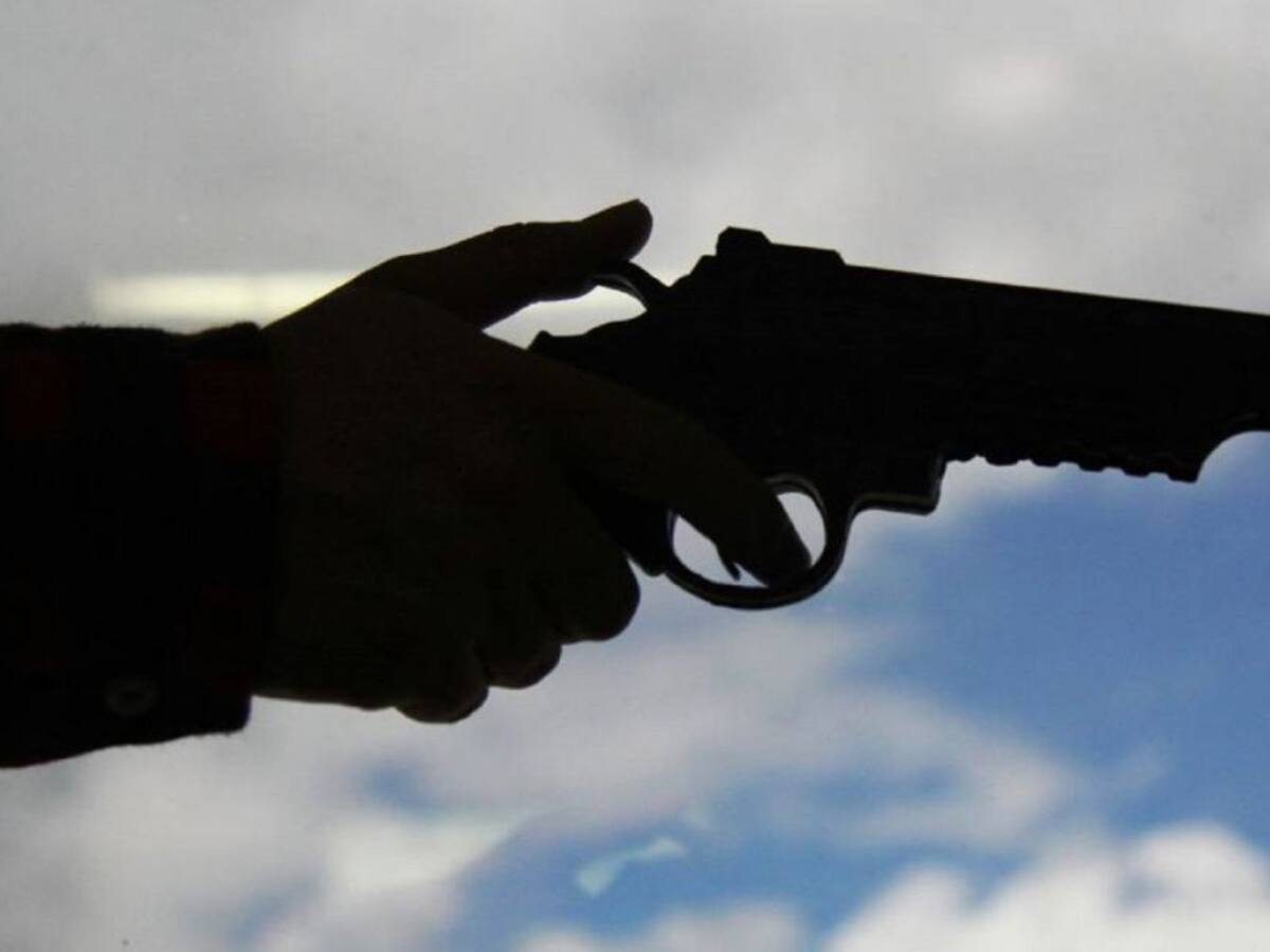 Escolta resulta herido a bala en medio de un intento de hurto en Rebolo