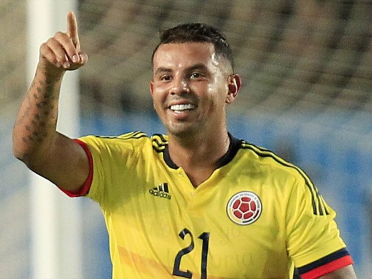 Edwin Cardona marcó en su primer juego con Boca Juniors