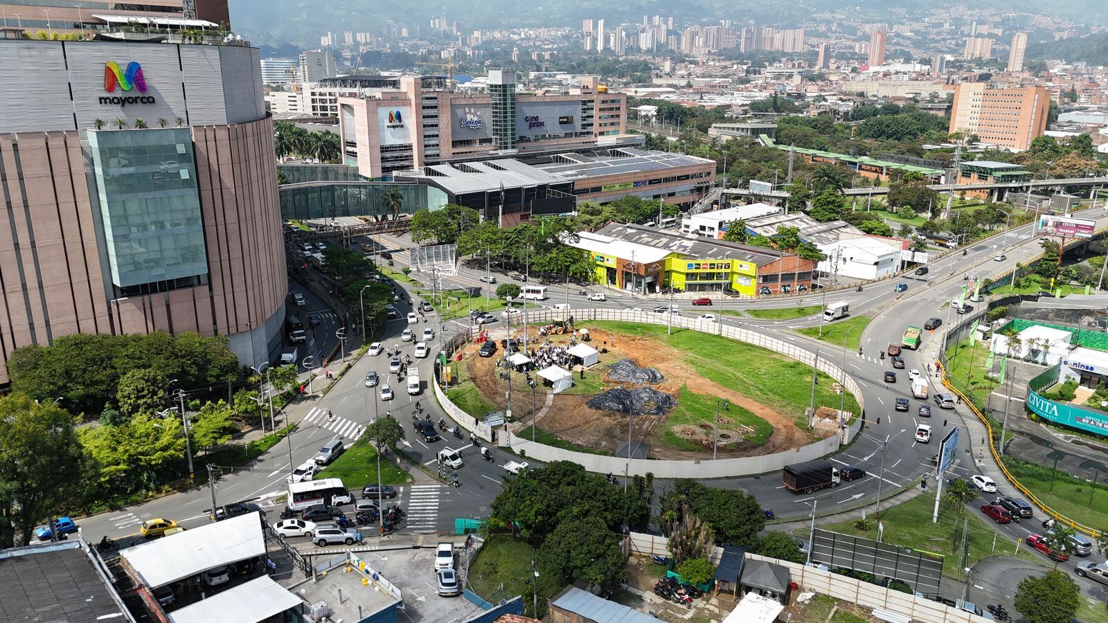 Oficialmente se anunció el inicio de obras del intercambio vial de Mayorca Foto: Alcaldía de Medellín