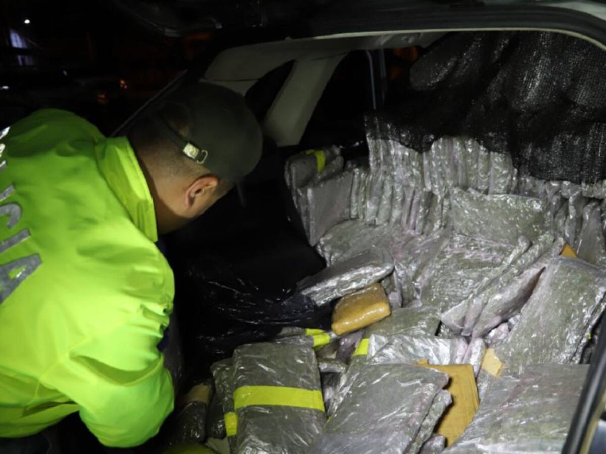 En una camioneta era movilizado un alijo de droga en Manizales