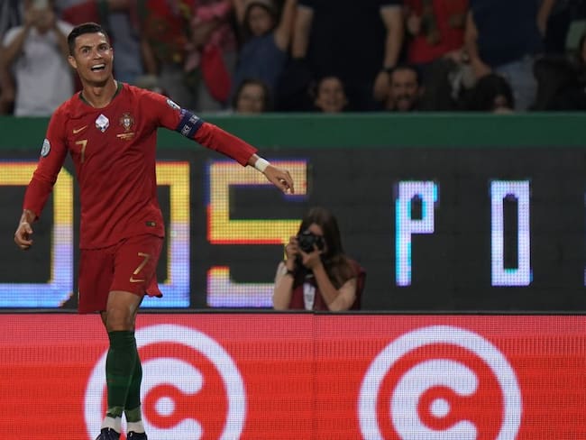 Portugal se paseó e Inglaterra cede terreno en las eliminatorias de la Euro