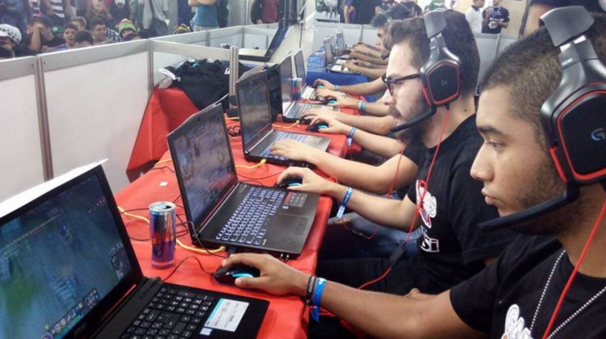 Se realizarán diferentes actividades como talleres, concursos y se podrán observar las interpretaciones de personajes de cómics, cine y videojuegos. 