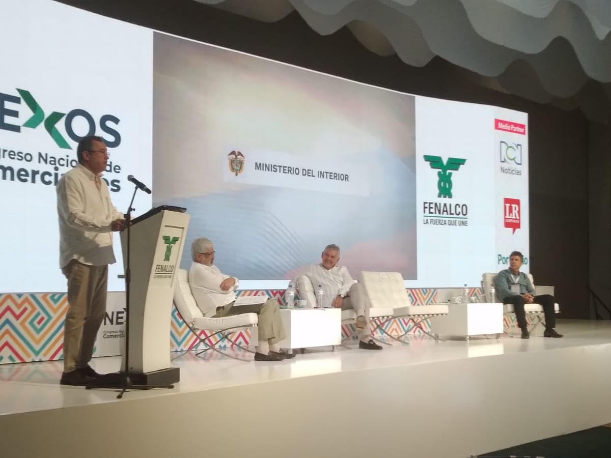 Gobierno impulsaría ley para “expropiación express” a bienes del narcotráfico