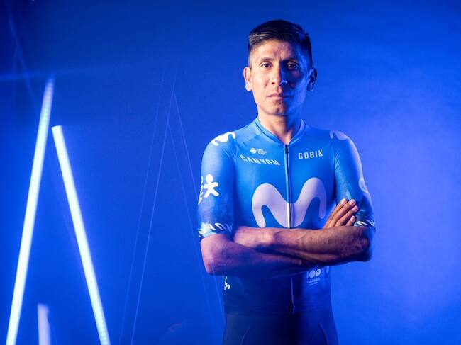 Nairo Quintana luce el nuevo uniforme del Movistar / Twitter: @Movistar_Team
