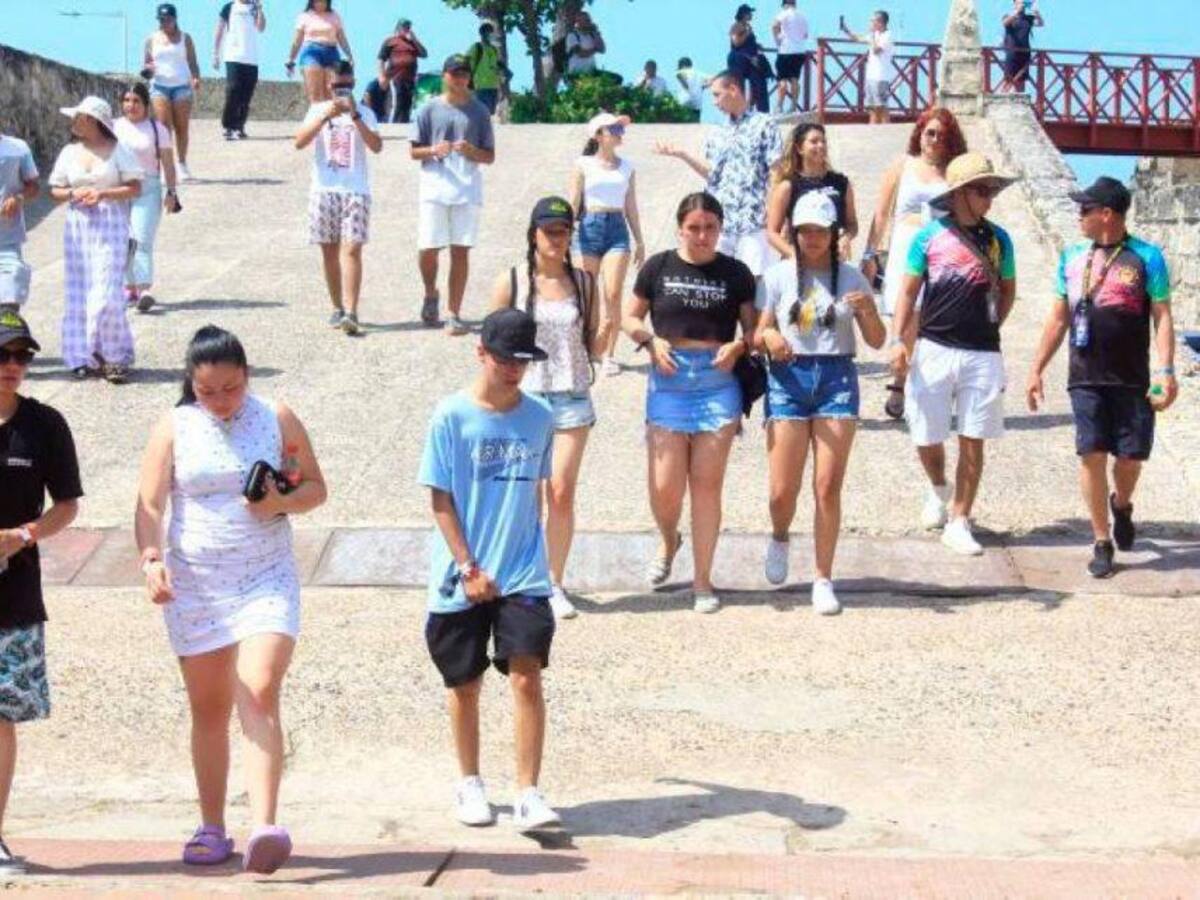 764.046 turistas, un 31,7% histórico más que la pasada temporada turística de Navidad en Cartagena