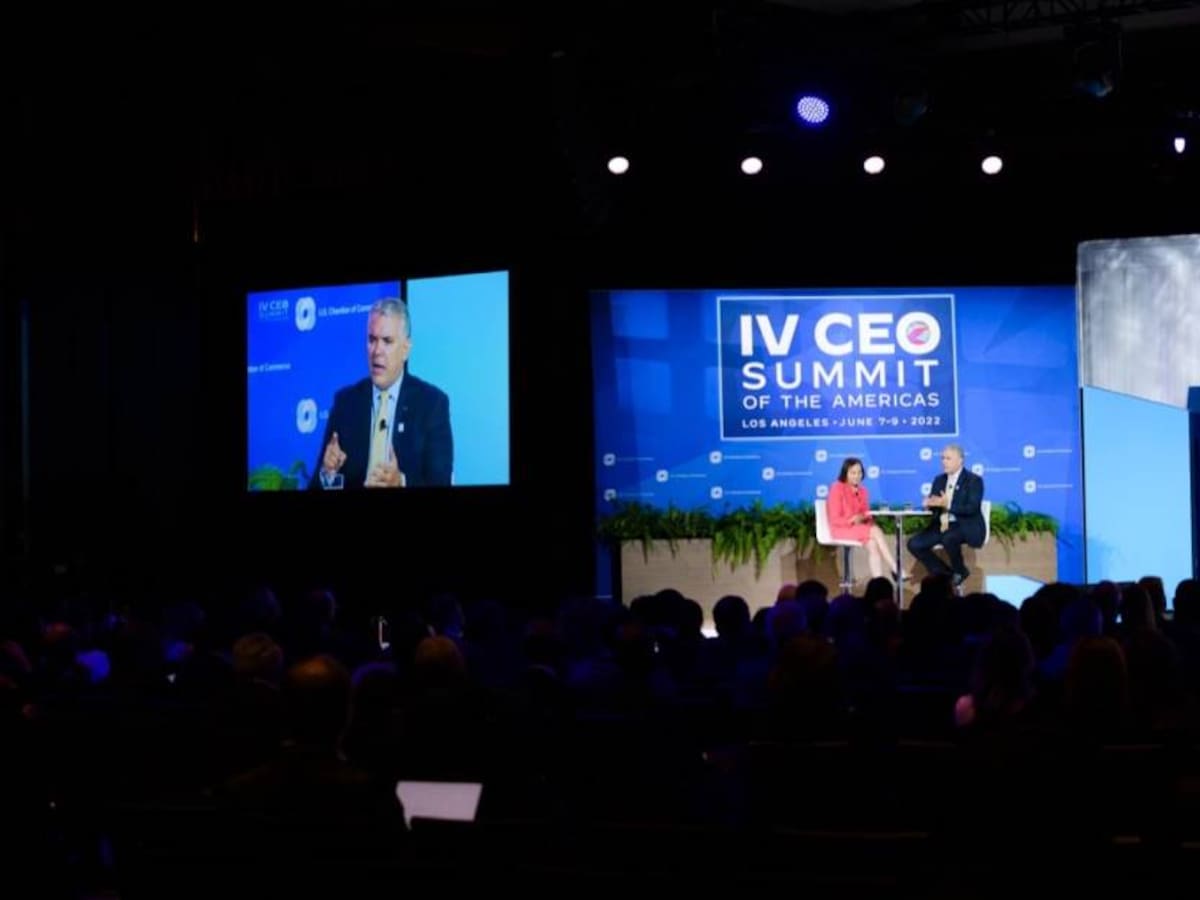 “Quien destruya las relaciones con EE.UU. se va disparar en el pie”: Duque