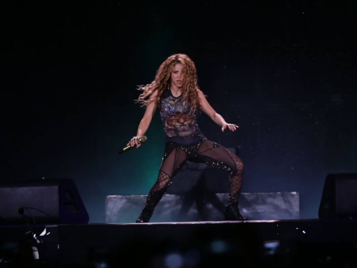 Shakira vuelve al estudio de grabación