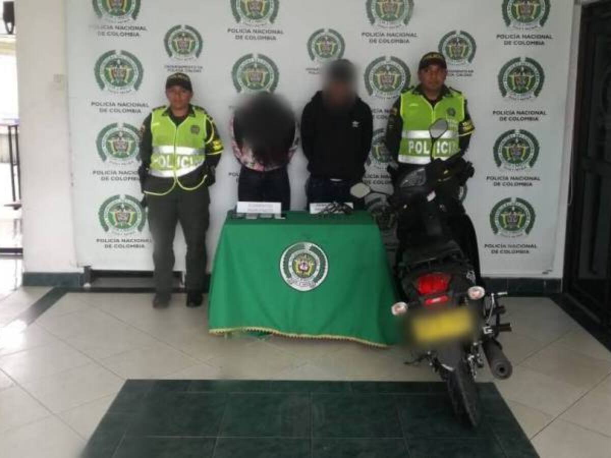 Mujer tenía un arma de fuego escondida en sus partes íntimas