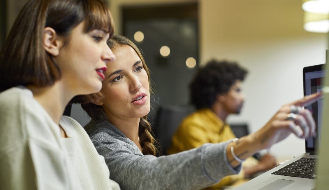 Mujeres y tecnología