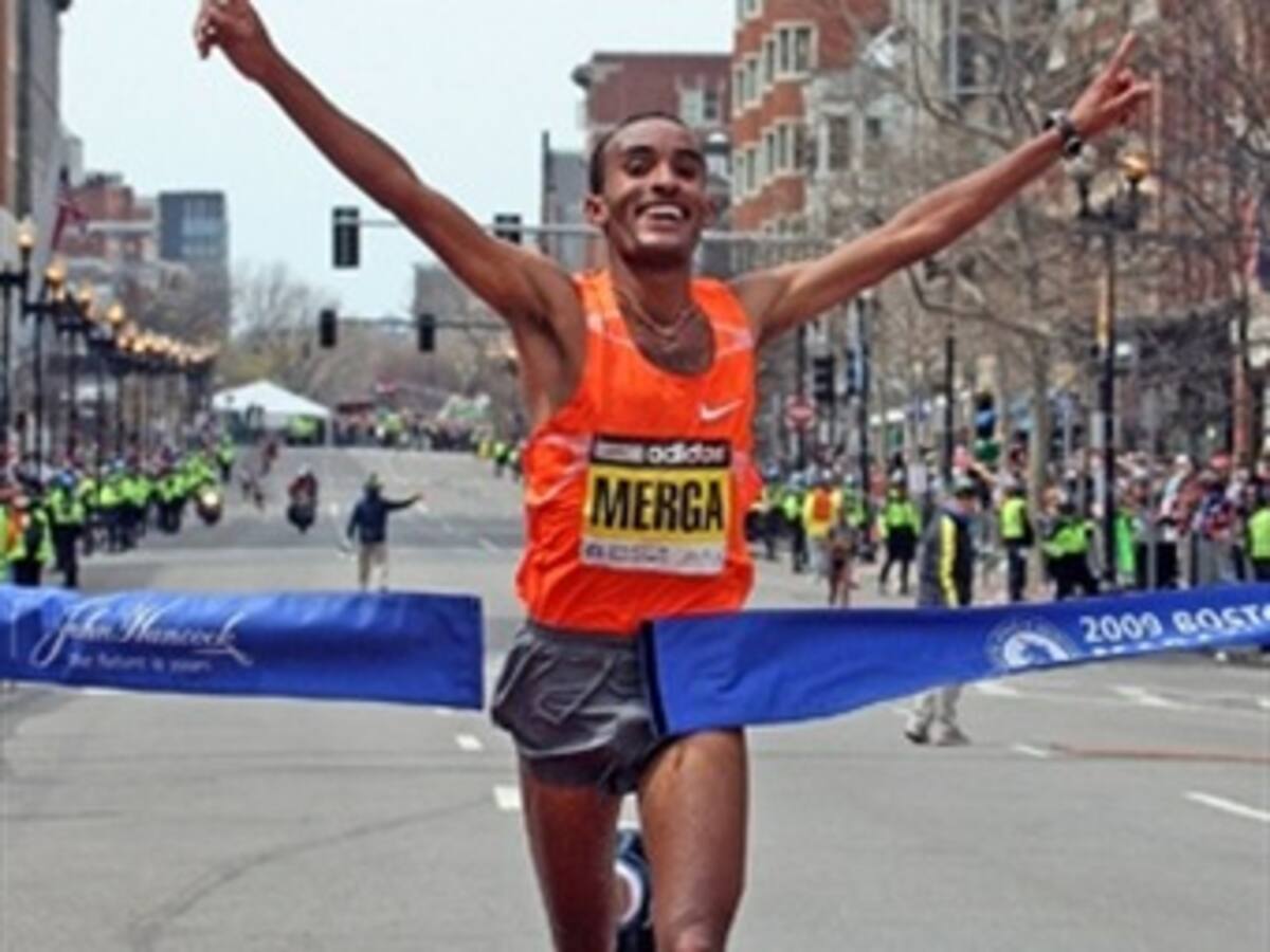 Deriba Merga ganó la Media Maratón de Bogotá