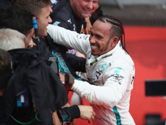 Hamilton remontó 14 casillas, ganó el GP de Alemania y recuperó el liderato
